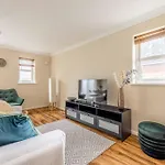 2 Bed 2 Bath With Parking Near Pinewood/Wexham Hospital